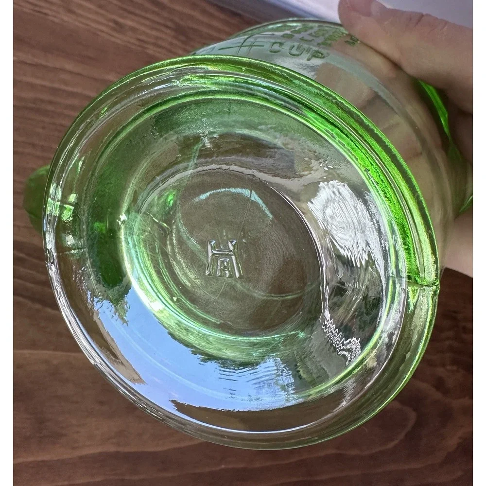 Hazel-Atlas Measuring Cup 2 Cup Green Uranium Glass UV Reactive Vintage